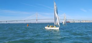 Iniciada la Liga de Regatas UCA de Raqueros del curso 25-26